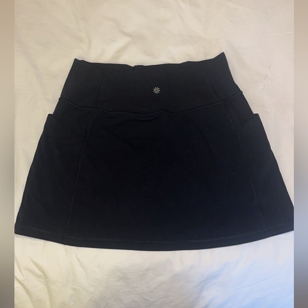 Athleta Salutation stash pocket 14.5” skort